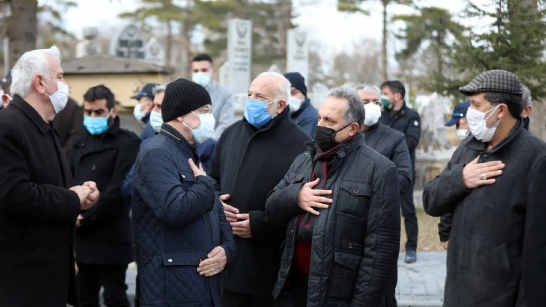 Talas Belediyesi 'acı gün'de de dost: Cenaze evine kıymalı ikramı