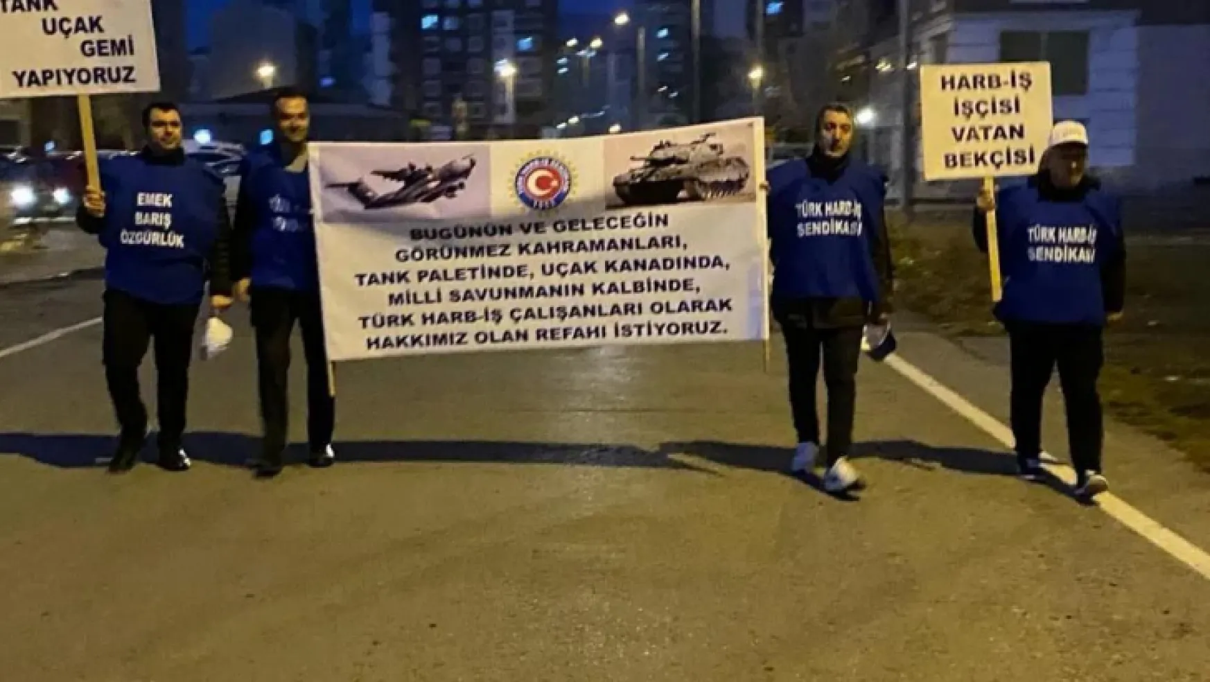 Türk Harb-İş Sendikası protesto amacıyla Ankara'ya yürüyor