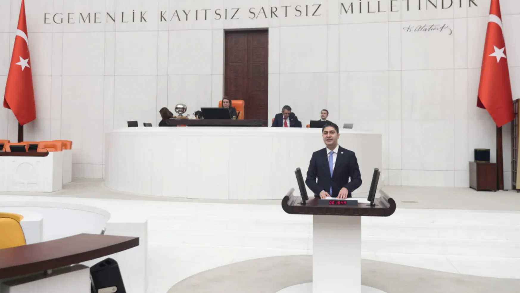 Vekil İsmail Özdemir: 'Küresel barış ve istikrarın 21. Yüzyıldaki kilit noktası Türkiye'dir'