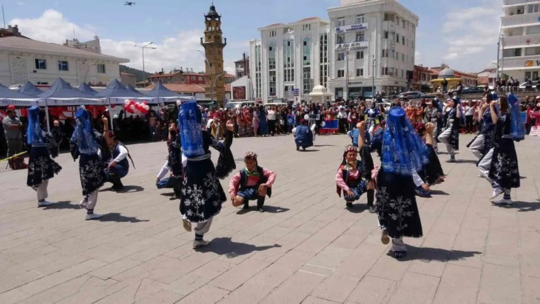 Yozgat'ta Halk Oyunları Şenliği düzenlendi