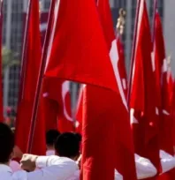 18 milyona yakın öğrenci Pazartesi ders başı yapacak