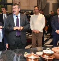 Bakan Tekin'den Kayseri Mutfak Sanatları'na Övgü