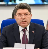 Bakan Tunç, '12 ceza, 5 hukuk dairesi olmak üzere 17 yeni daire faaliyete geçirdik'