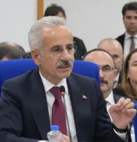 Bakan Uraloğlu, 'Çocukların sosyal medyaya erişiminde ebeveyn denetimini ele aldık'
