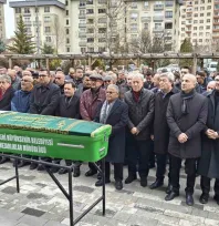 Başkan Büyükkılıç'ın Kayınvalidesi Son Yolculuğuna Uğurlandı