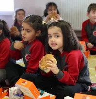 Başkan Çolakbayrakdar, Kocasinan'daki Miniklerle Buluştu