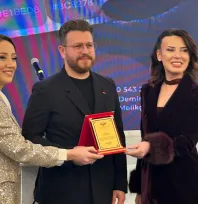 Beymas Boya'dan 'Değer Katan' Dergisine Destek