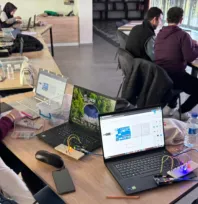 Bilişim Akademis'nde Öğretmen Adaylarına Robotik Kodlama Eğitimi