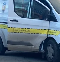 Boşanma aşamasındaki eşini görmeye giden şahıs, görevlinin eşini öldürdü