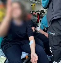 Çiğ köfte yedikten sonra rahatsızlanan 8 öğrenci hastaneye kaldırıldı