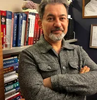 Doç. Dr. Sönmez:'Mezar taşı okumak ve ekran kaydırmak hafızayı zayıflatıyor'