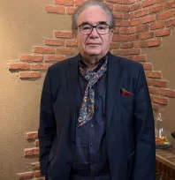 Ekonomist Uzunoğlu, '18 milyon insanın bekar olması yaşadığımız şartların kolay olmadığını ispatlıyor'