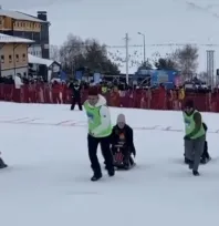 Erciyes'te eşler 'çekilmez oldun' yarışmasında