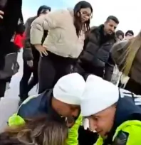 Erciyes'te fenalaşan kadına ilk müdahale jandarmadan geldi