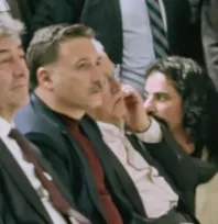 Halkın Valisi Gökmen Çiçek'ten Örnek Davranış: Programı sandalyede takip etti