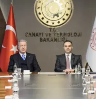 Hulusi Akar, Bakan Kacır ile şehrin projelerini görüştü