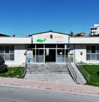 İhtiyaç Sahiplerine Destek: Sosyal Market Uygulaması Yeşil Mahalle'de