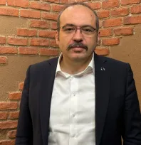 İYİ Partili Alparslan, 'Dolandırılan parayı yerine koymak için belediye kaç parsel satacak?'