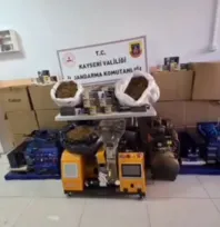 Jandarma ekipleri 130 bin adet makaron ele geçirdi