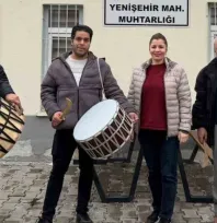 Kayseri'de bazı mahalelerde yasaklansa da, Yenişehir'de gelenek yaşatılıyor