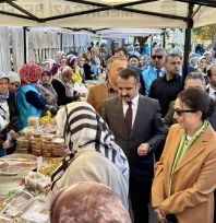 Kayseri'de Müftülük ve TDV, Gazze için Hayır Çarşısı Düzenlendi