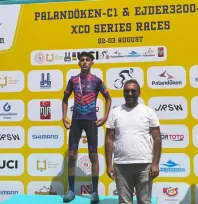 Kayserili sporcular Beyzanur ve Metin madalyayla döndü