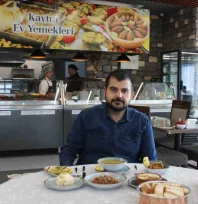 KAYTUR A.Ş.'de 5 çeşit yemek 175 TL, Çay 2 TL