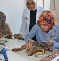 Kocasinan Akademi ile İstihdama ve Aile Ekonomisine Destek