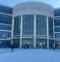 Pazar yerinde çıkan silahlı bıçaklı kavga nedeniyle açılan dava görülmeye başlandı⁠⁠⁠⁠⁠⁠