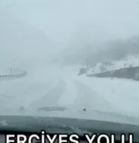 Pınarbaşı-Gürün ve Erciyes yolu ulaşıma kapandı