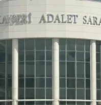 Sevgilisinin ölümüne neden olmakla suçlanan şahsın yargılanmasına devam edildi