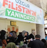 TDV, Gazze yararına 81 ilde kurulan hayır çarşılarından 192 milyon lira gelir elde etti