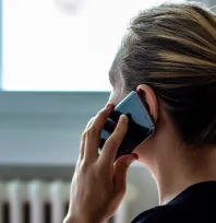 Telefon radyasyonu beyin tümörüne neden olur mu?