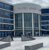 Uyuşturucu ticaretiyle yargılanan sanık suçlamayı reddetti