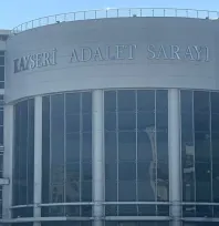 Uyuşturucu ticaretiyle yargılanan 2 sanık birbirlerini suçladı