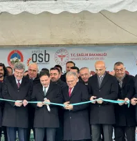 Vali Çiçek'100 bin kişinin çalıştığı böyle bir alanda sağlık merkezine ihtiyaç vardı'