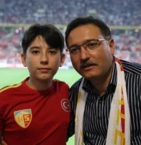 Vali Çiçek'ten Kayserispor'a destek çağrısı