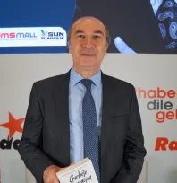 Yazar Recep Bulut, 'Teknolojinin ilerlediği bu çağda, kitapların ilgi görmesi beni memnun ediyor'