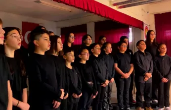 17 Aralık şehitleri minik yüreklerin sesiyle anıldı