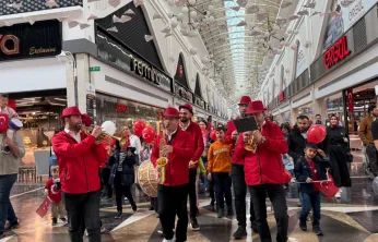 AVM'de 29 Ekim coşkusu