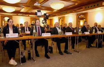 Avrupa'da Kayserili İş İnsanları Buluştu: Yatırım Forumu Köln'de Gerçekleşti