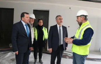 Bakan Yardımcısı Ersöz, Talas'taki 2 bin kişilik öğrenci yurdunda incelemelerde bulundu