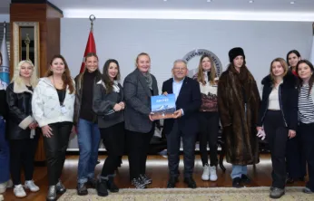 Başkan Büyükkılıç, Paris'ten gelen ziyaretçilere Kayseri'yi Tanıttı