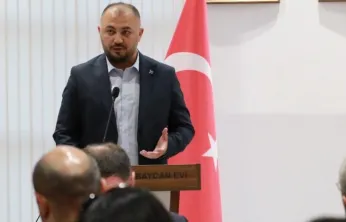 Başkan Ganbarov, '17 Kasım, Azerbaycan'ın milli kimliğini tüm dünyaya gösterdiği dönüm noktasıdır'