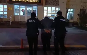 Boşanma aşamasında olduğu eşinin telefonunu zorla alan eş yakalandı