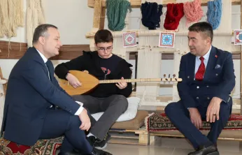 Bünyan Fen Lisesi'nde halı atölyesi ve kütüphane açıldı