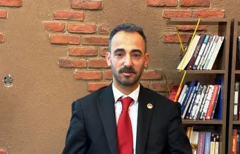 CHP'li Özdemir, 'Sosyal donatılar Kocasinan'ın her mahallesinde olmalı'