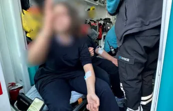 Çiğ köfte yedikten sonra rahatsızlanan 8 öğrenci hastaneye kaldırıldı