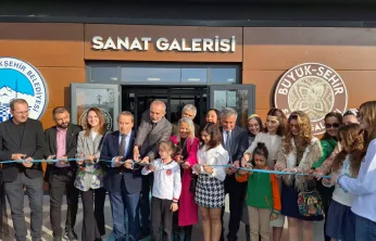 Doğa farkındalığı için Ahşap Kuş Evleri Sergisi açıldı