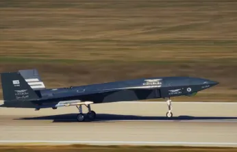 Dünyada ilk: Bayraktar Kızılelma insansız savaş uçağı ile havadan havaya füze ile hedefini vurdu